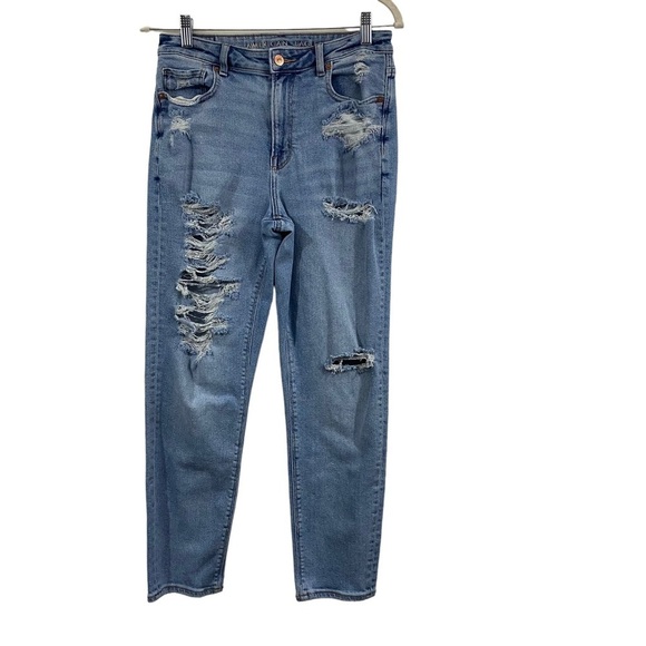 American Eagle Outfitters Denim - American Eagle Mom Jeans Distressed Stretch Size 6